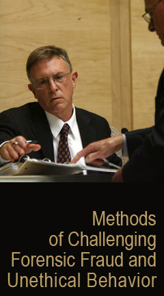 Photo of a forensic analyst talking to a jury in a courtroom