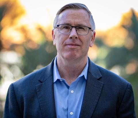 Portrait of Tim Donohoe